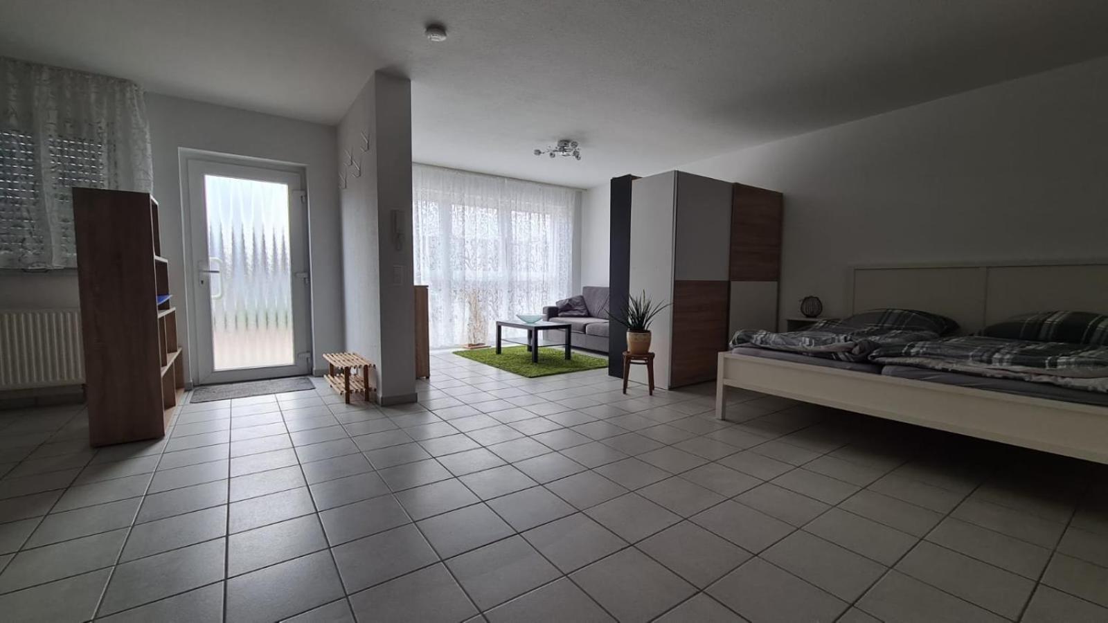 Ruhige Ferienwohnung Am Rande Des Nordschwarzwalds Straubenhardt Exterior photo